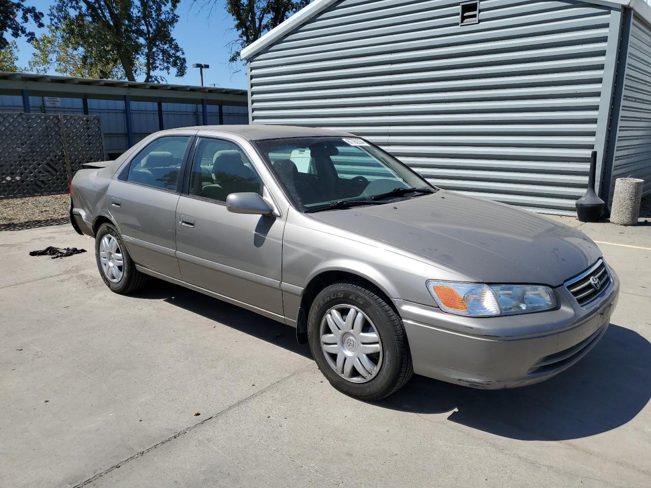 2001 Toyota Camry - Image 4
