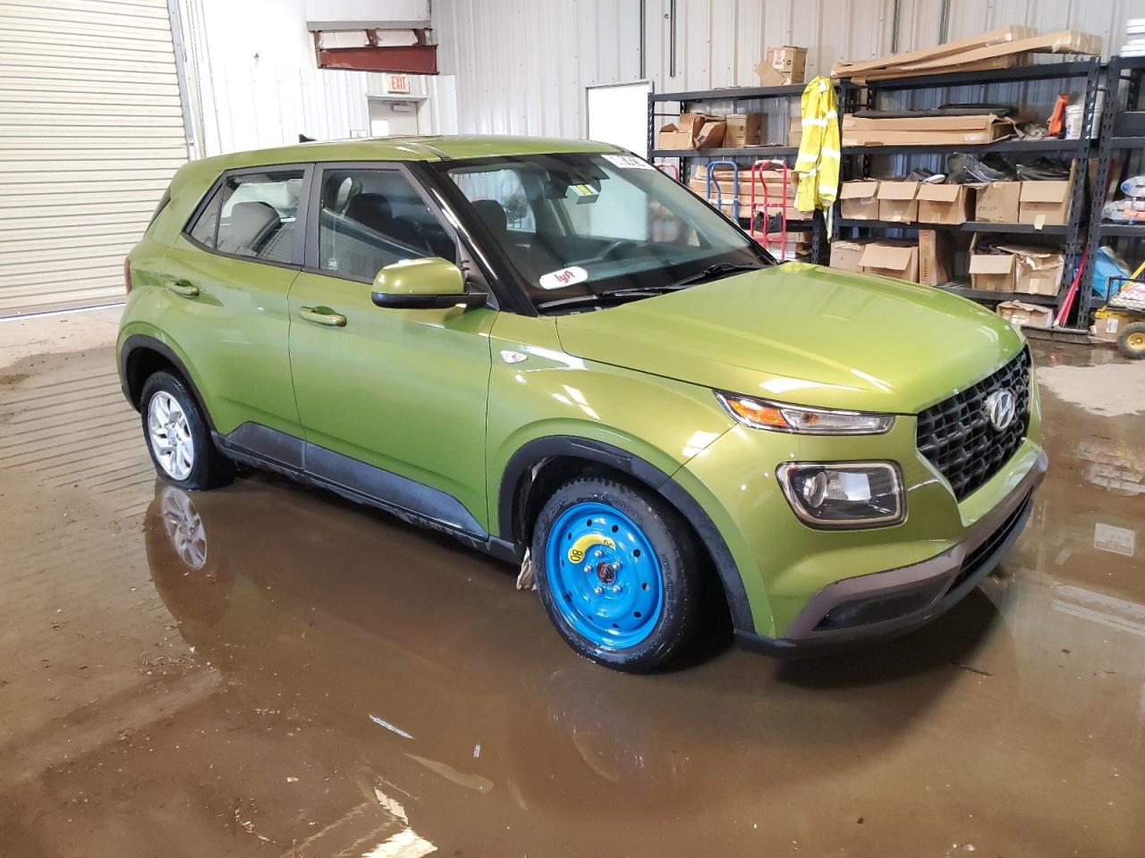 2021 Hyundai Venue - Image 4