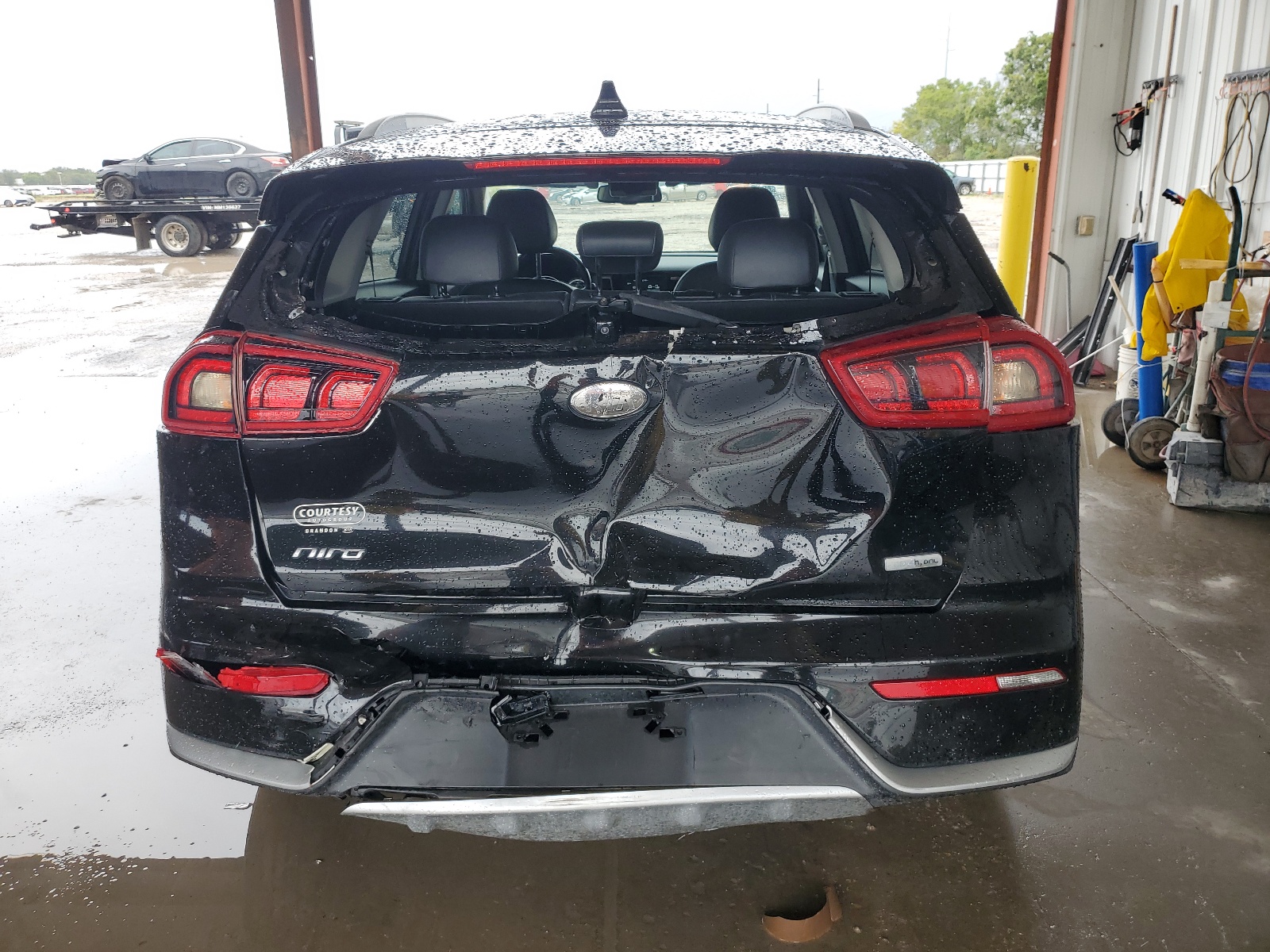 KNDCC3LC1J5112208 2018 Kia Niro Ex