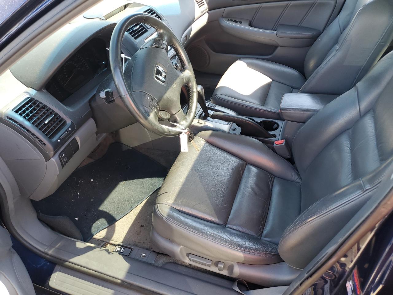 2005 Honda Accord Ex VIN: 1HGCM56725A061355 Lot: 65640764