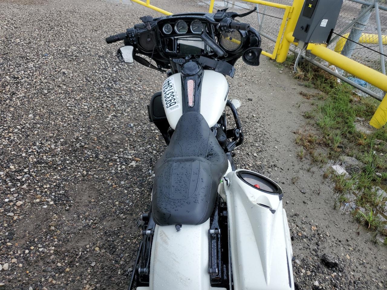 2018 Harley-Davidson Flhxs Street Glide Special VIN: 1HD1KRC19JB682176 Lot: 69331344