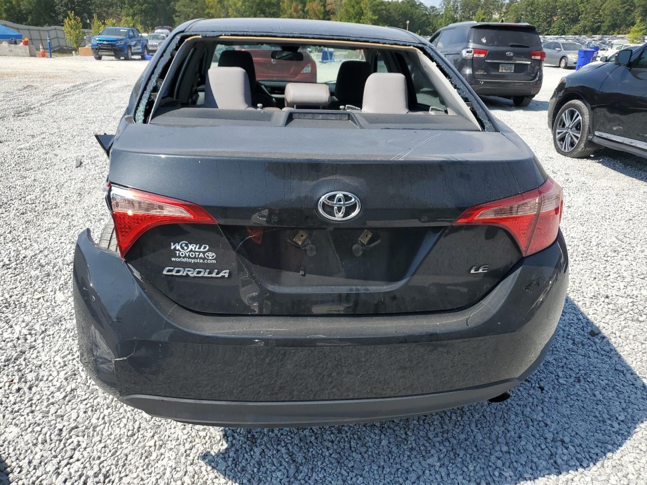 2018 Toyota Corolla L VIN: 2T1BURHE3JC063246 Lot: 69343364