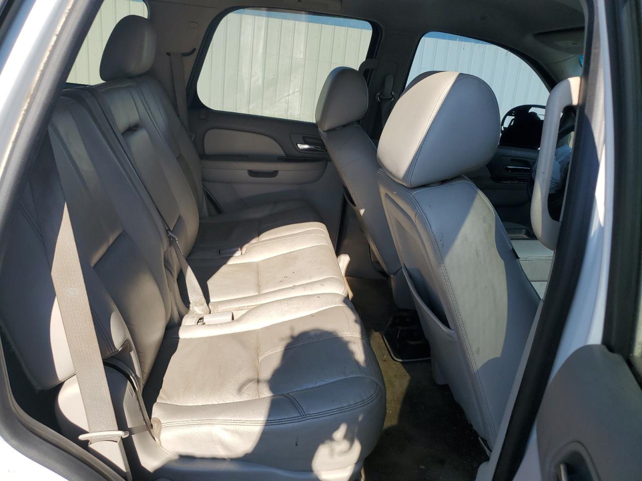 2014 Chevrolet Tahoe - Image 12