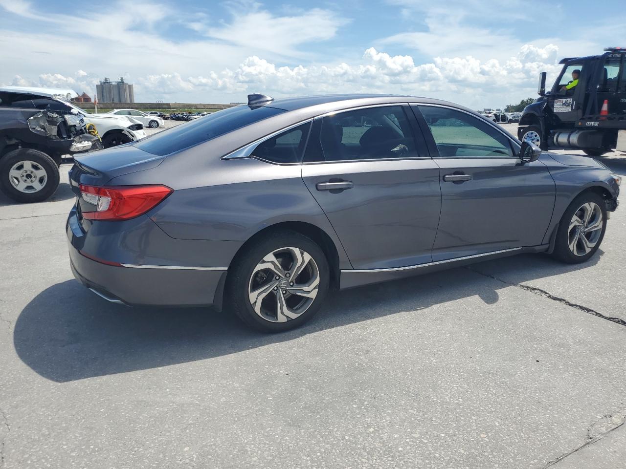 2018 Honda Accord Exl VIN: 1HGCV1F55JA189457 Lot: 68944554