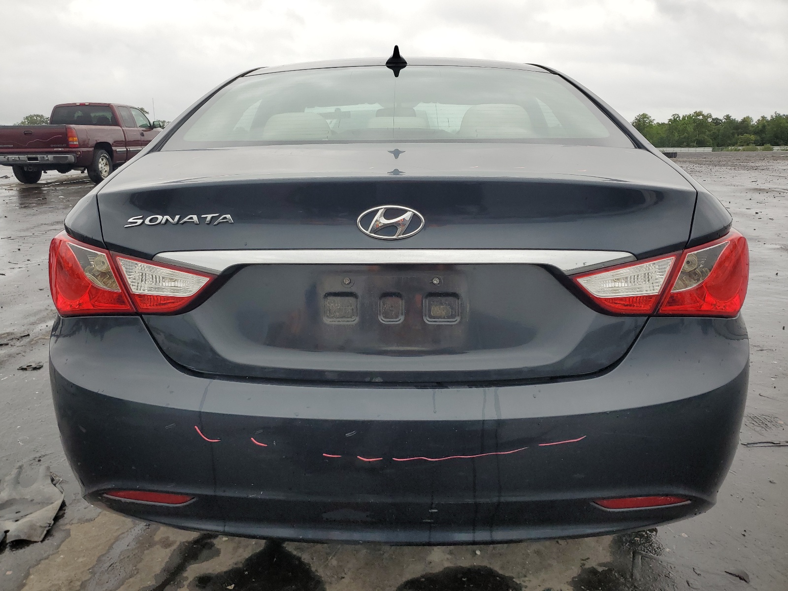 5NPEB4AC0DH757053 2013 Hyundai Sonata Gls