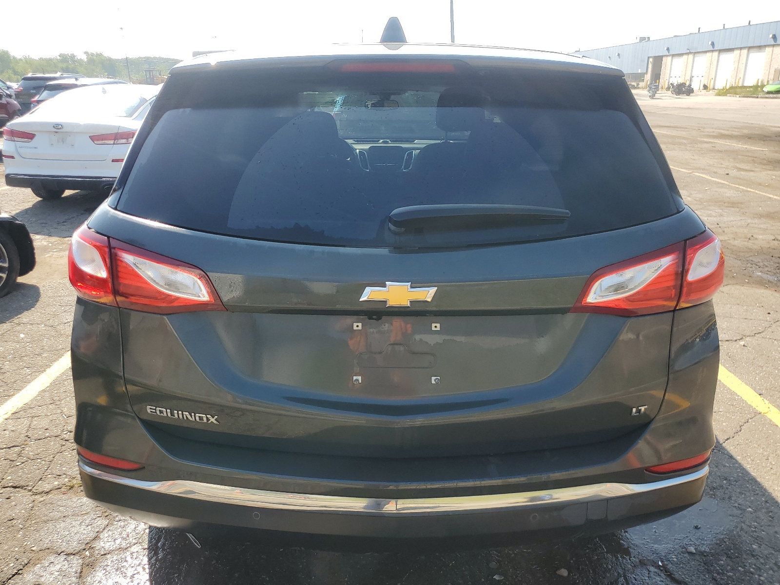 2GNAXJEV9J6296114 2018 Chevrolet Equinox Lt