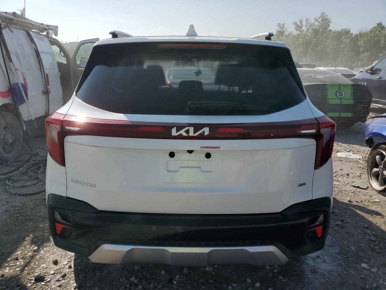 2024 Kia Seltos Sx VIN: KNDETCA74R7577905 Lot: 67094284