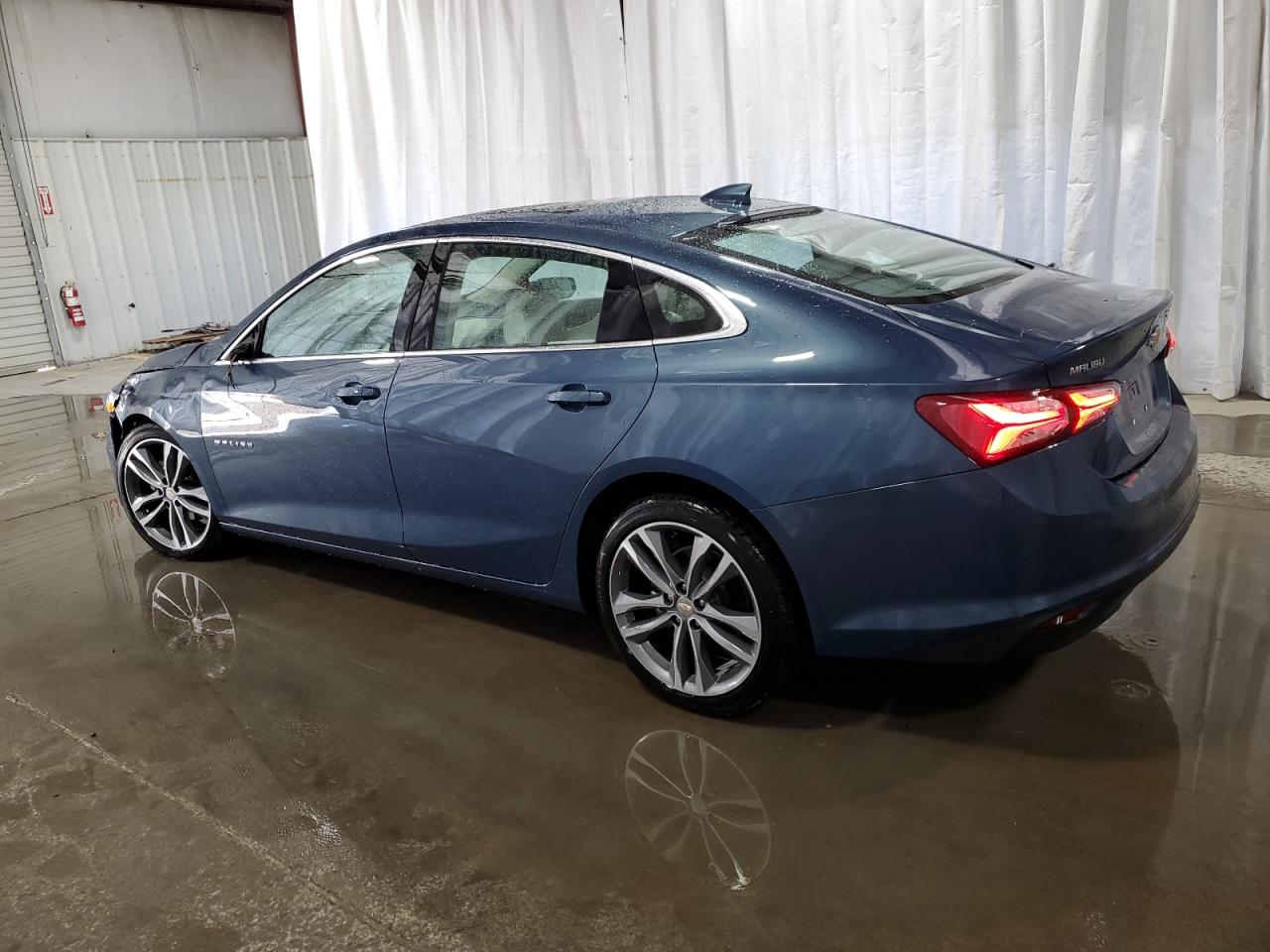 2024 Chevrolet Malibu - Image 2