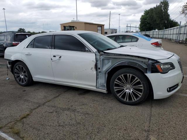  CHRYSLER 300 2013 Белый