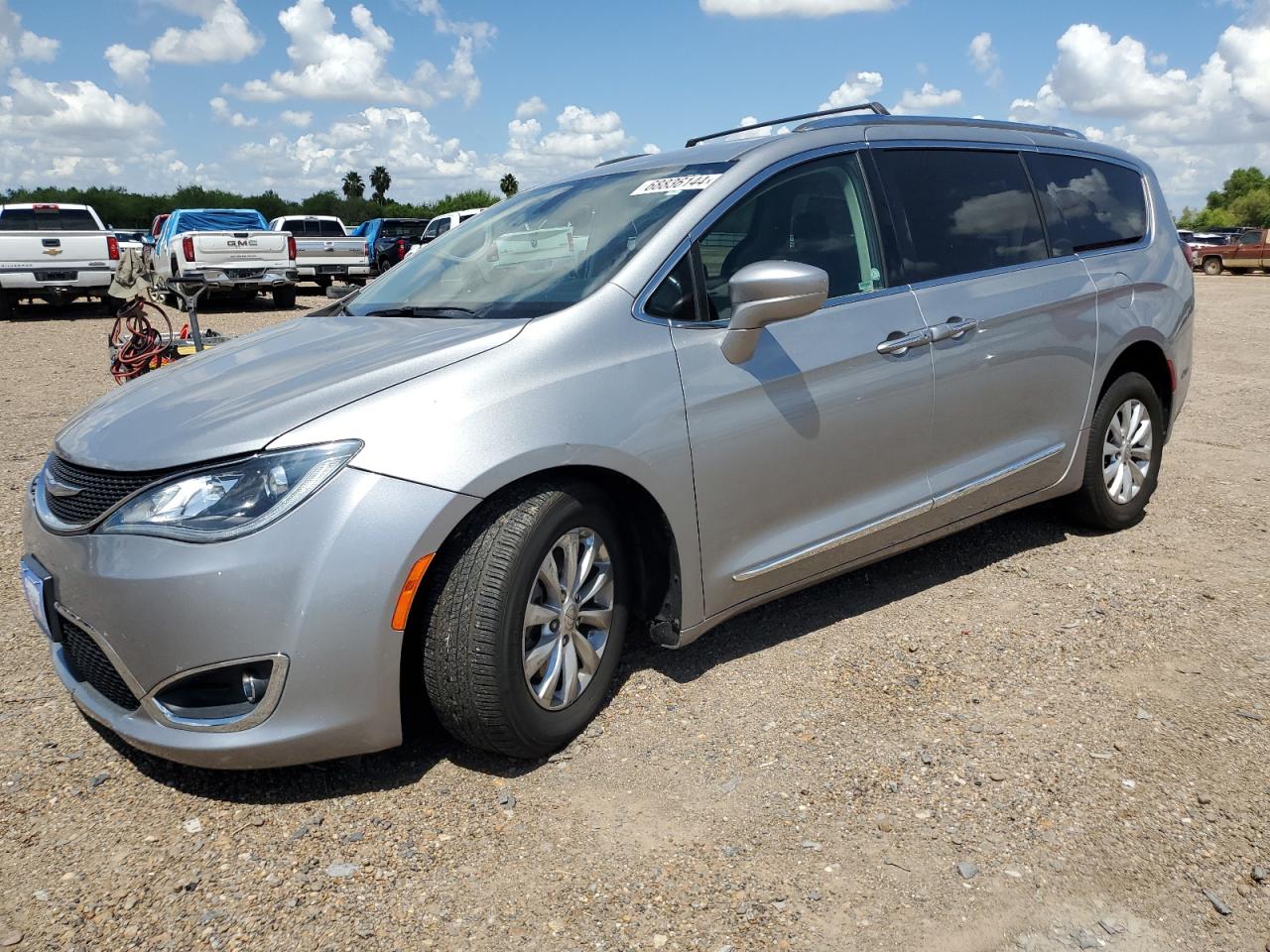 2C4RC1BG8JR235770 2018 CHRYSLER PACIFICA - Image 1