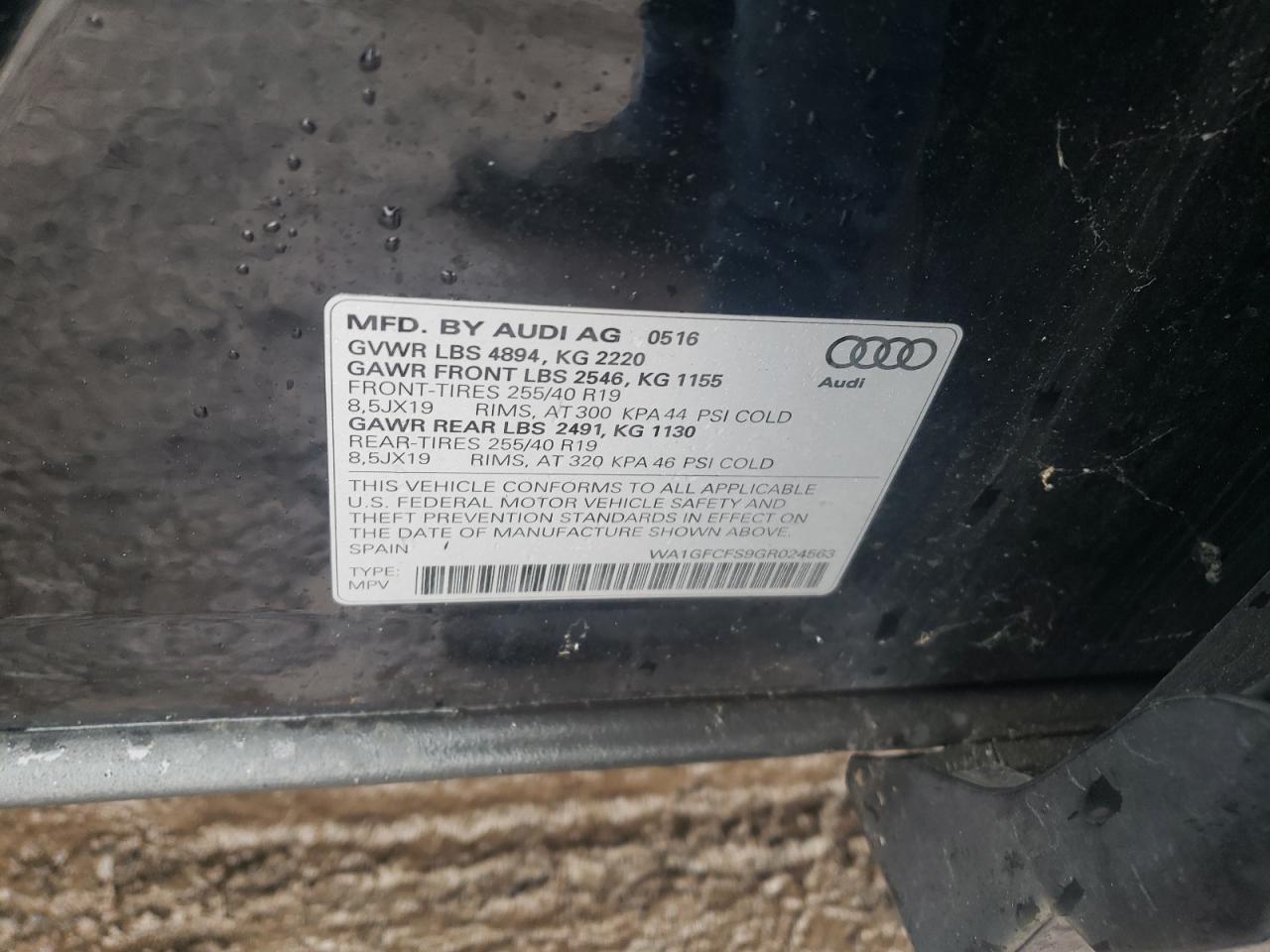 WA1GFCFS9GR024563 2016 Audi Q3 Prestige