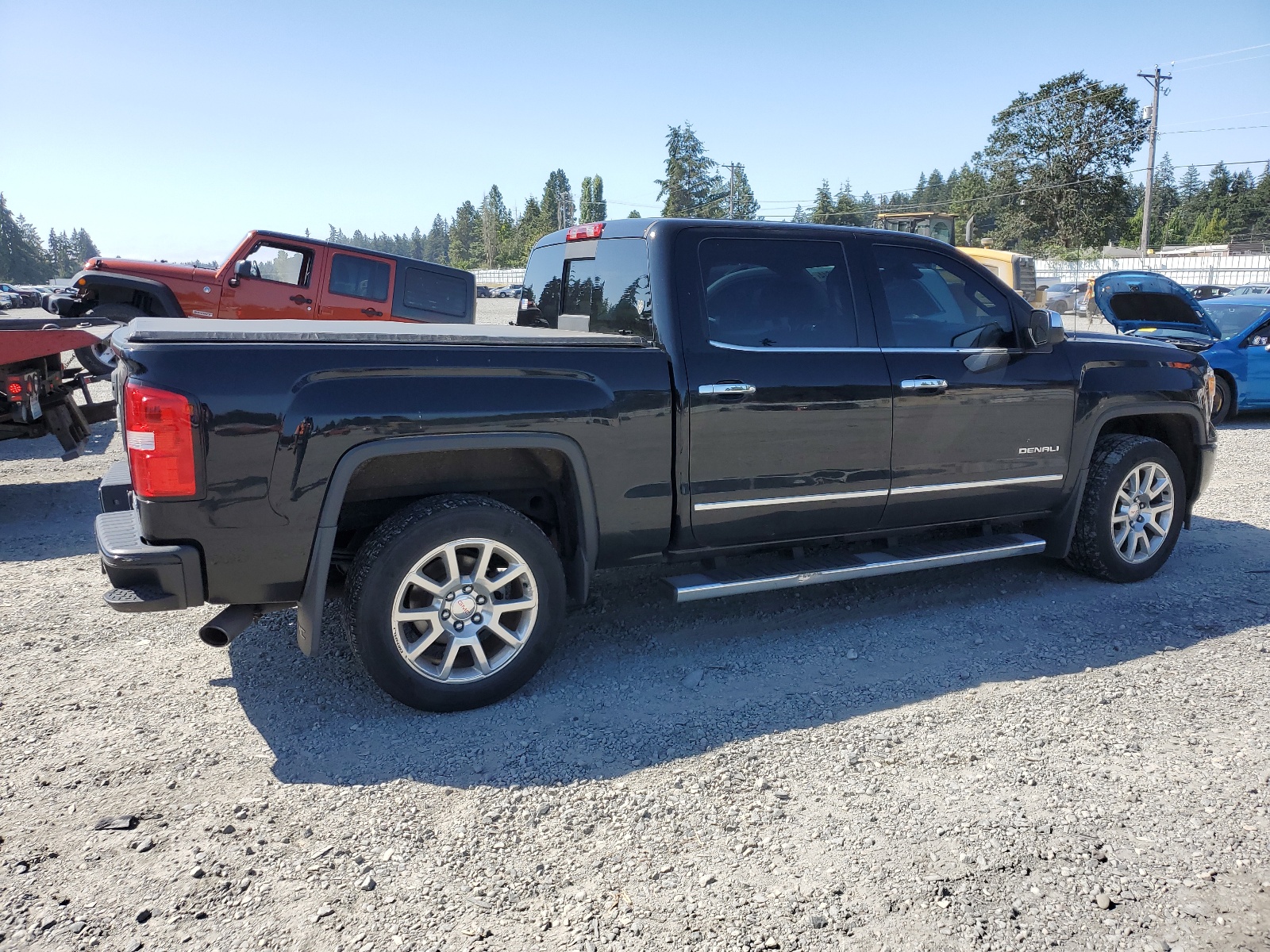 2015 GMC Sierra K1500 Denali vin: 3GTU2WEC1FG199078