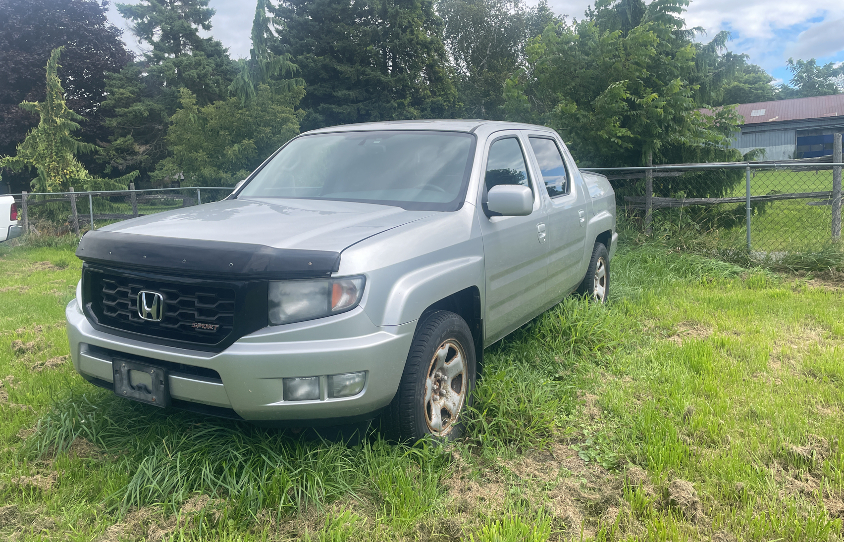 2014 Honda Ridgeline Sport vin: 5FPYK1F77EB501930