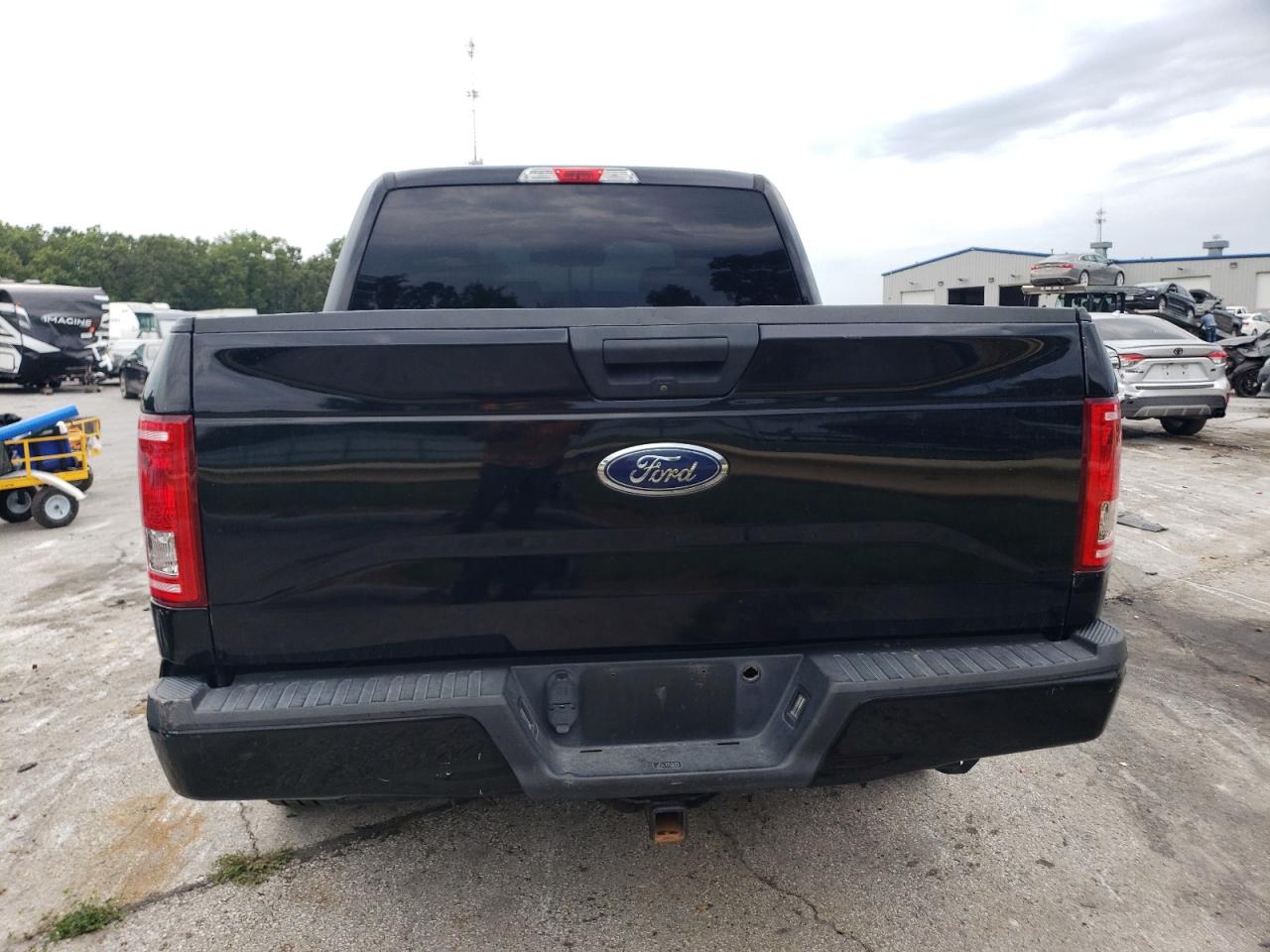 1FTEW1EP9HKC33004 2017 Ford F150 Supercrew