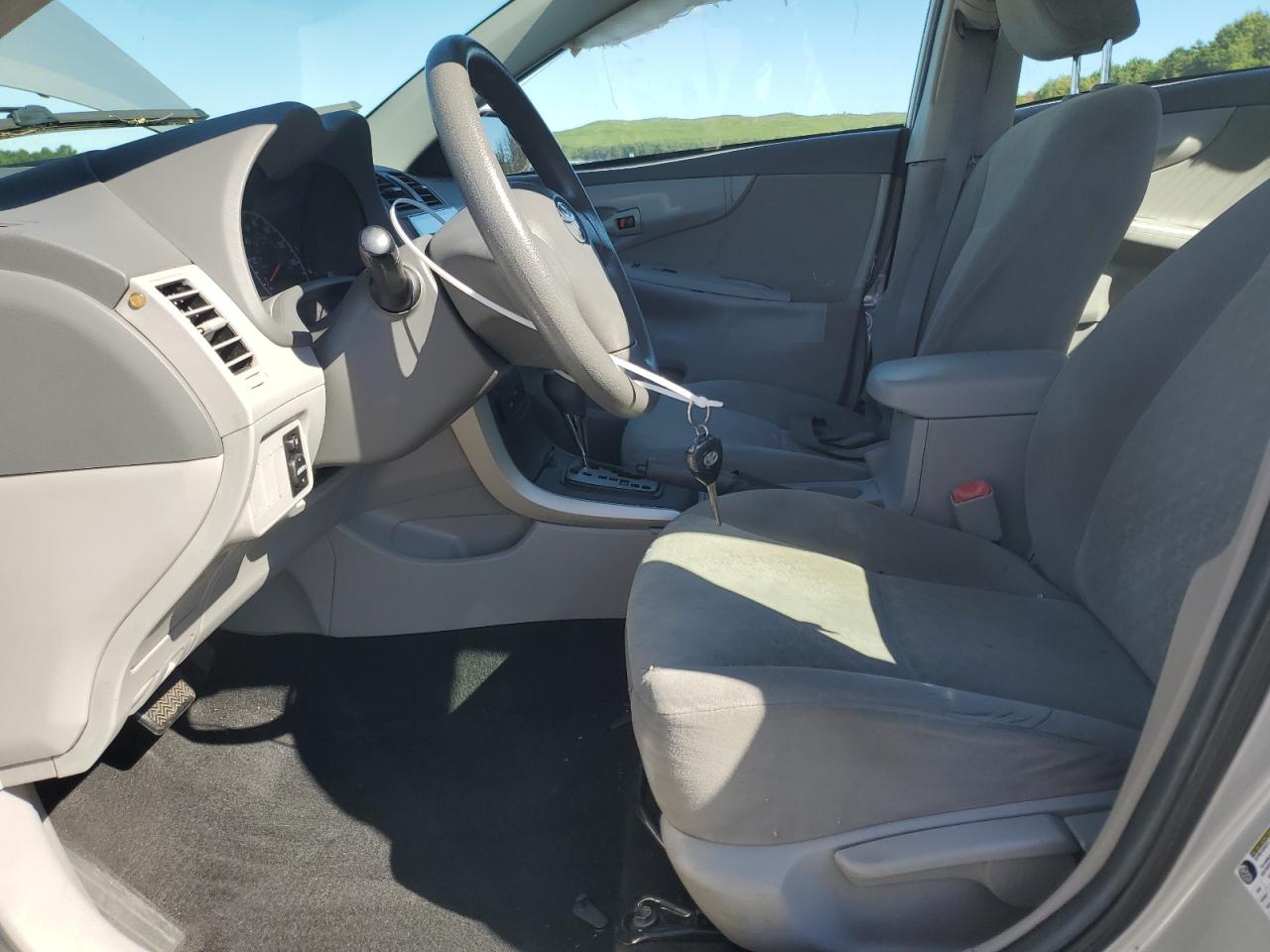 2009 Toyota Corolla Base VIN: 2T1BU40E69C061694 Lot: 67089254