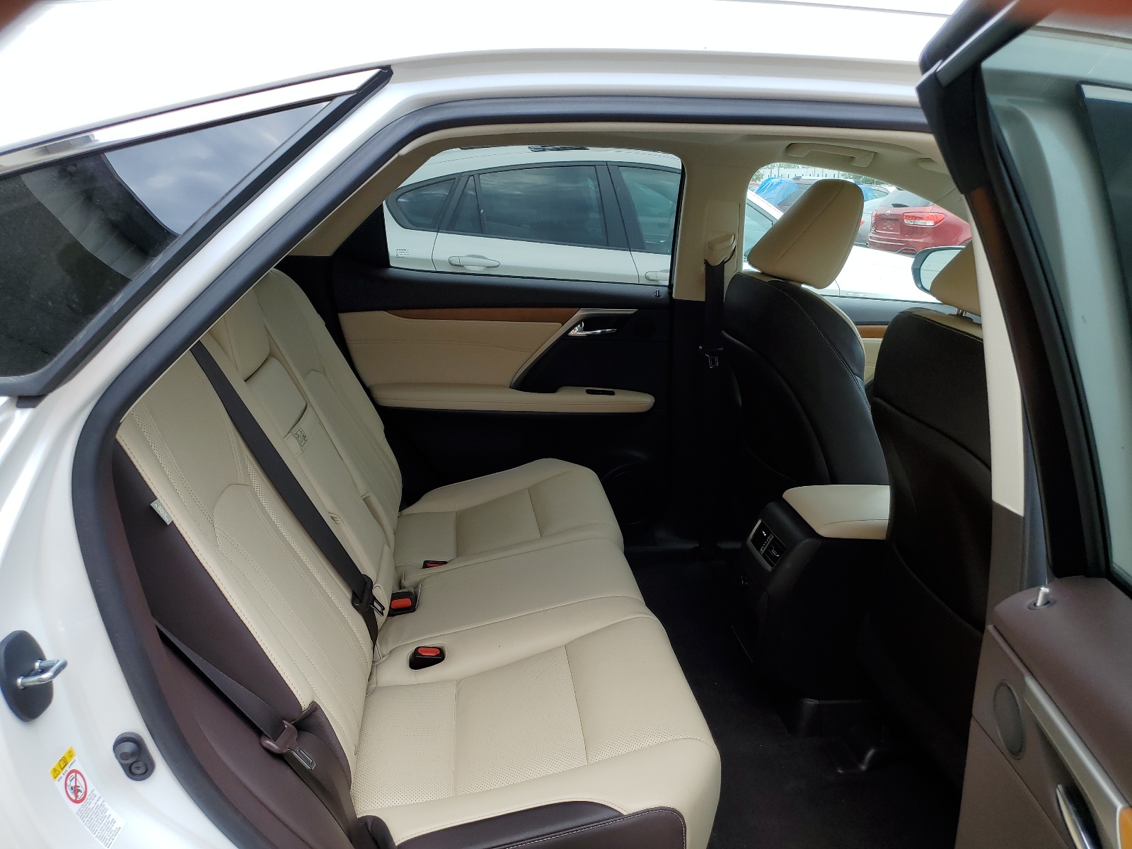 2T2BZMCA6JC153706 2018 Lexus Rx 350 Base