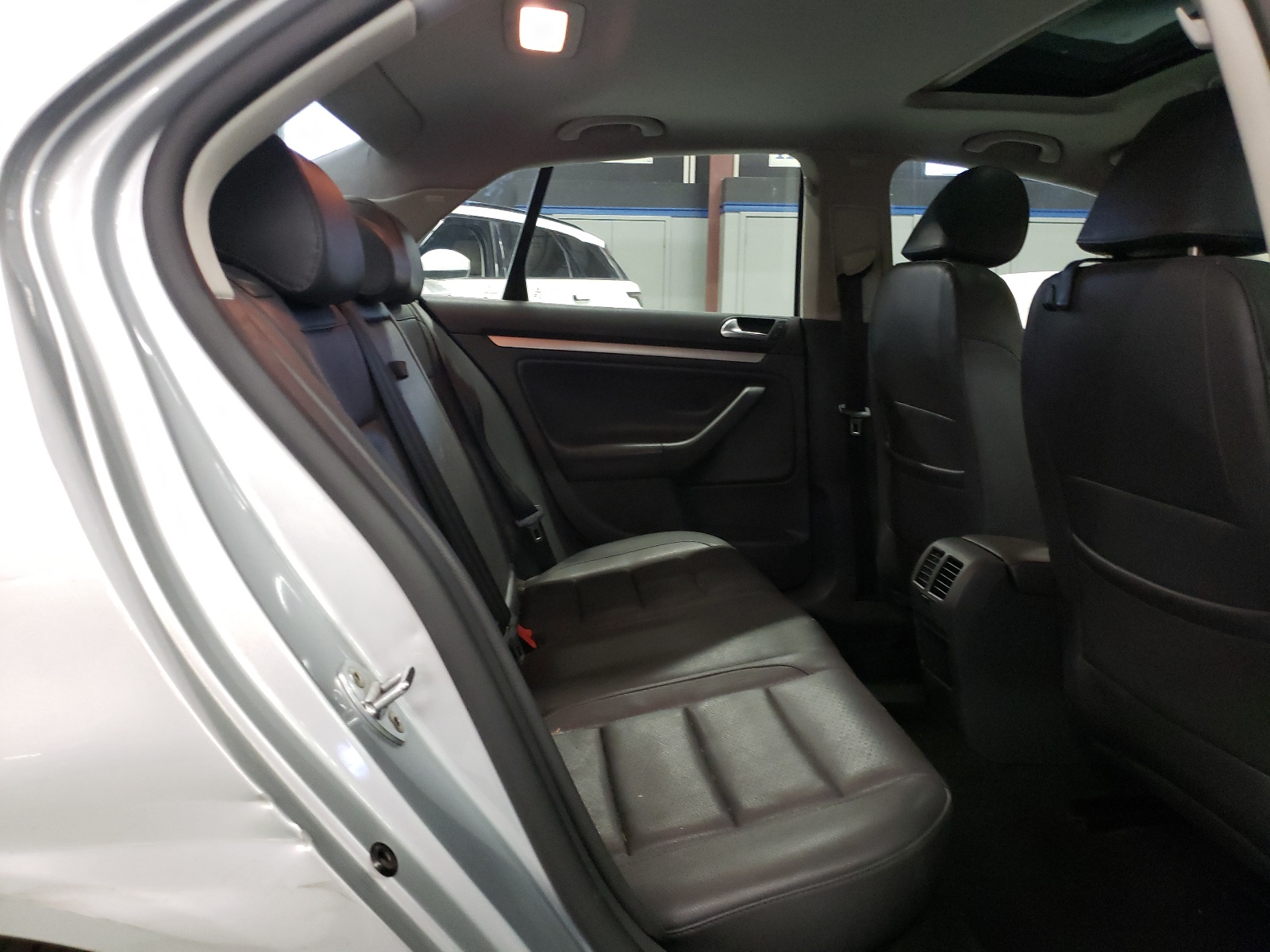 3VWEG71K77M135216 2007 Volkswagen Jetta Wolfsburg