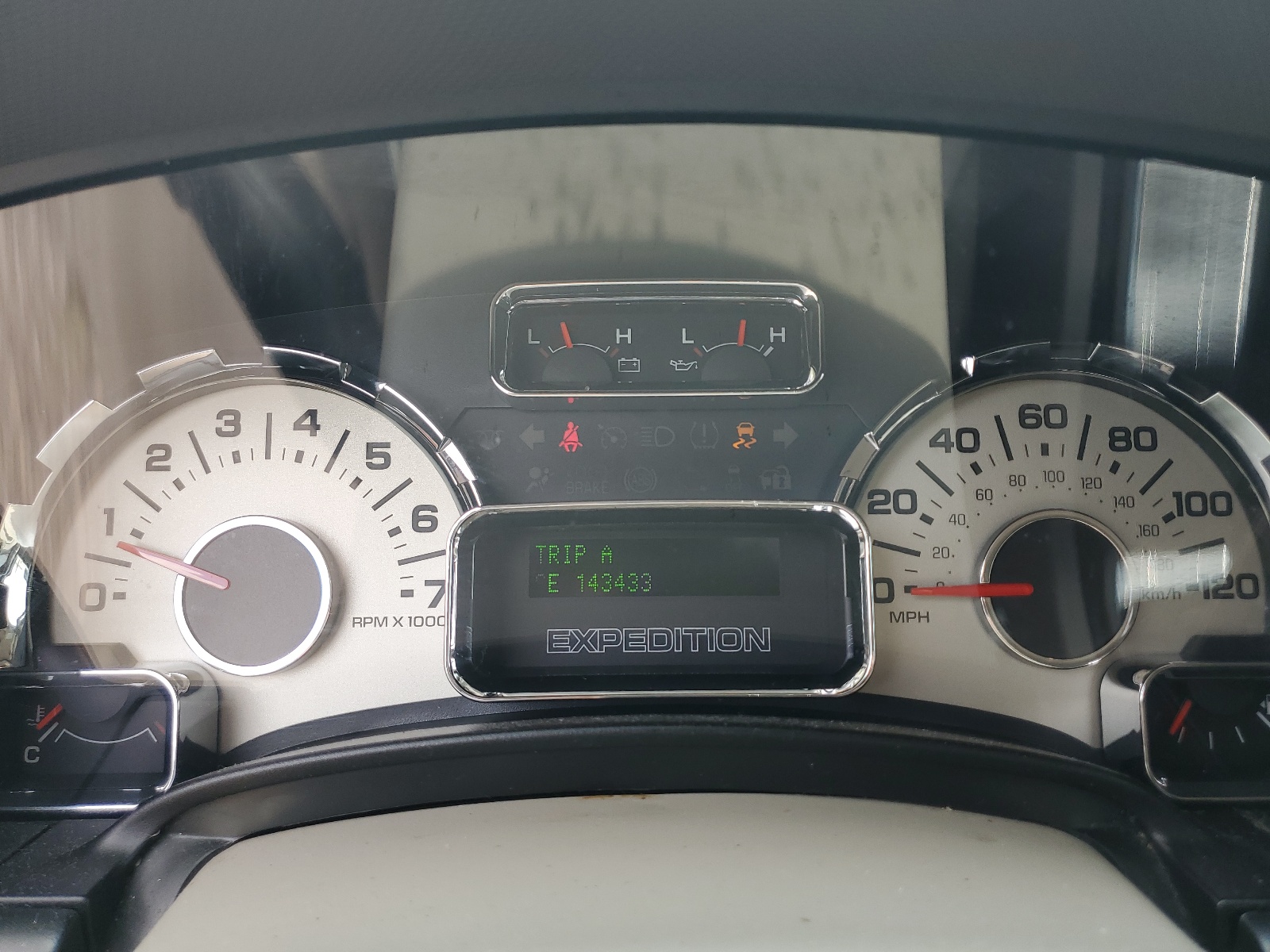 1FMJU2A56DEF33084 2013 Ford Expedition Limited