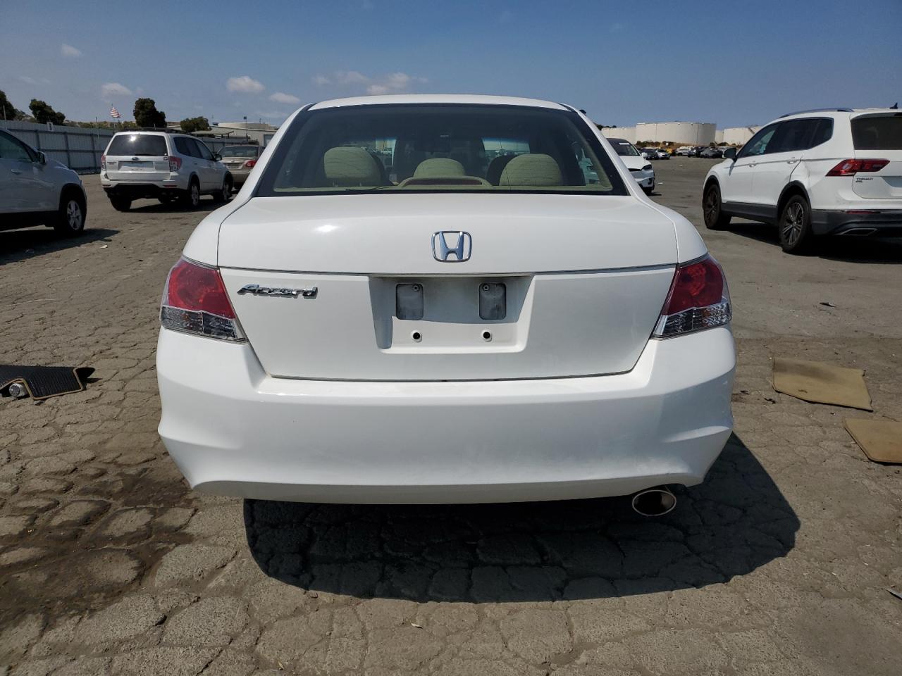 1HGCP2F78AA006747 2010 Honda Accord Ex