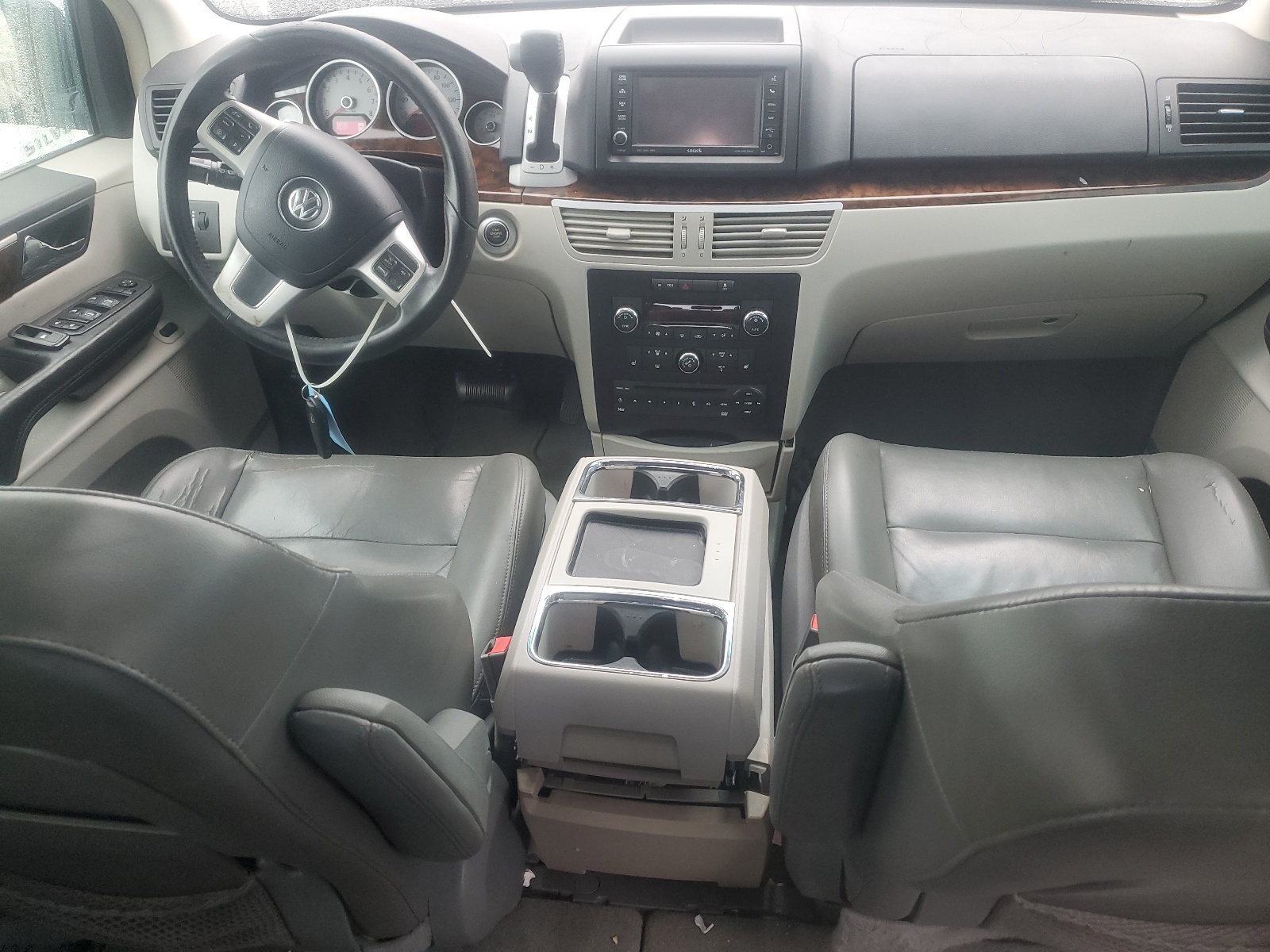 2C4RVADG7CR354453 2012 Volkswagen Routan Sel Premium