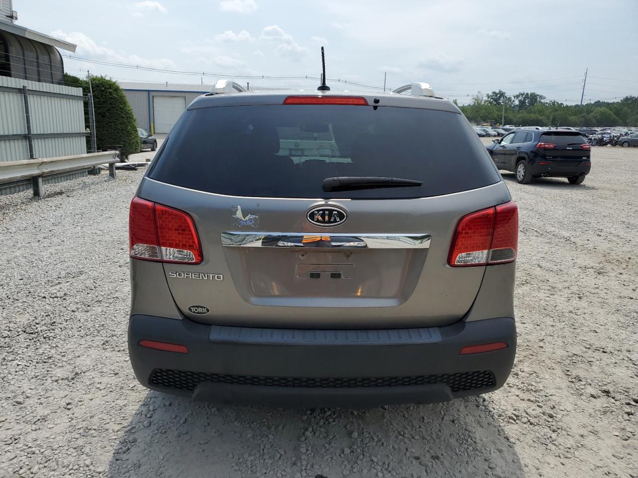 5XYKTDA28CG273645 2012 Kia Sorento Base