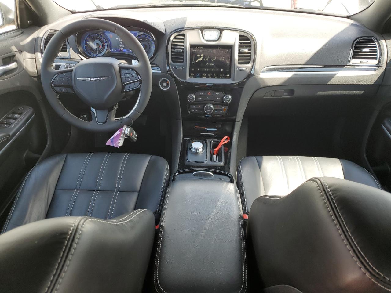 2023 Chrysler 300 S VIN: 2C3CCABG4PH637147 Lot: 66802904