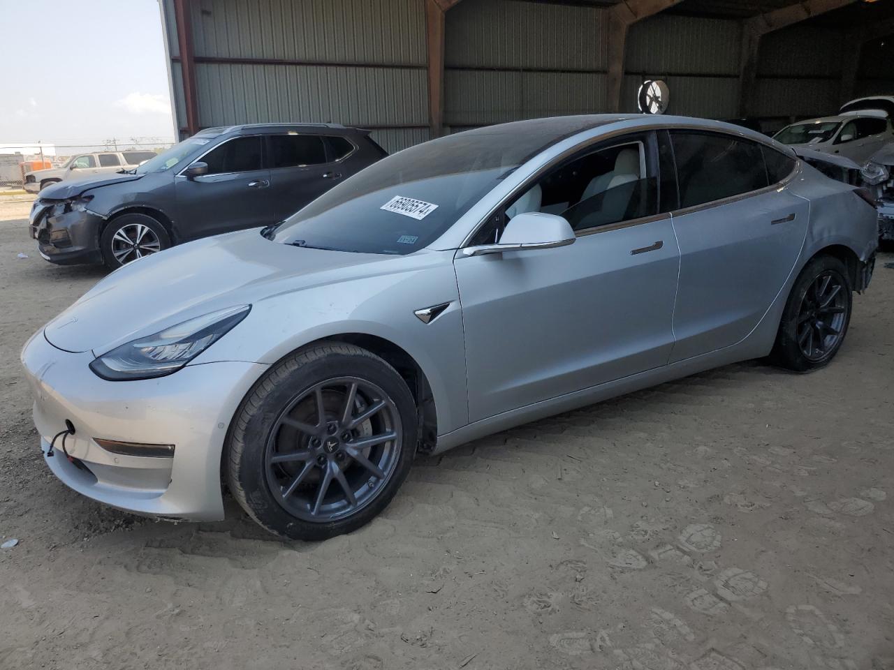 5YJ3E1EB5JF074838 2018 TESLA MODEL 3 - Image 1