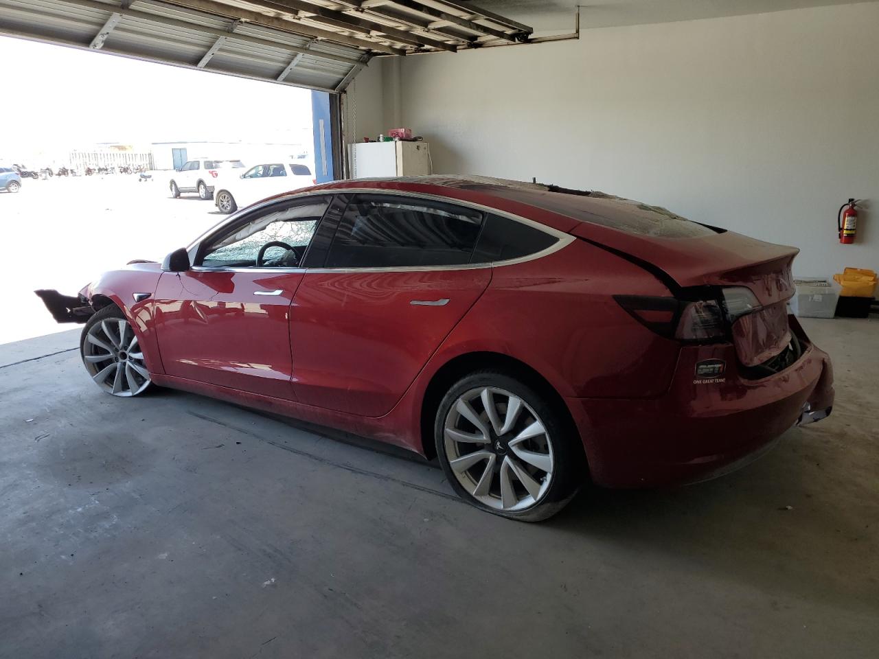 5YJ3E1EA3JF012166 2018 TESLA MODEL 3 - Image 2