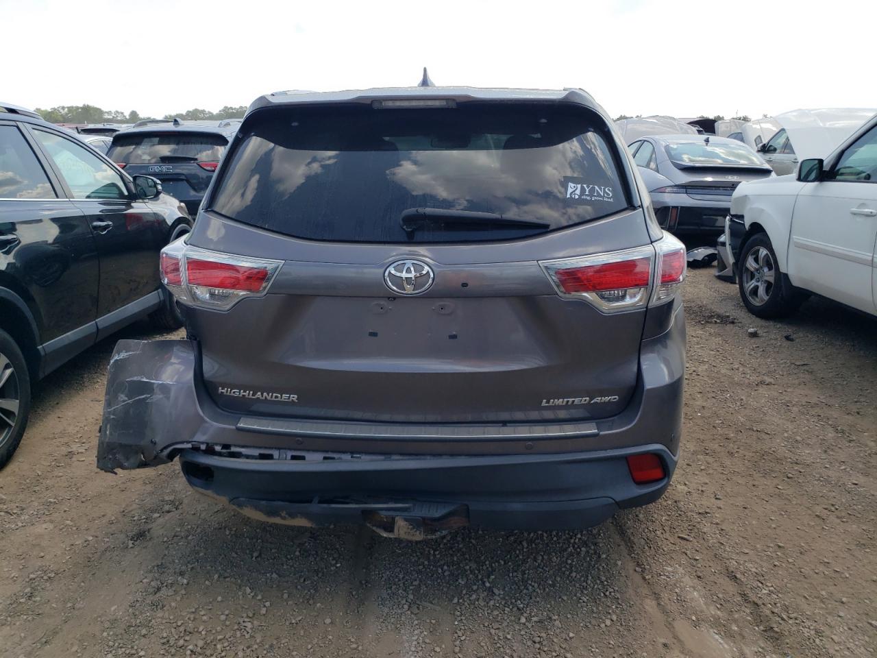 2015 Toyota Highlander Limited VIN: 5TDDKRFH2FS125648 Lot: 67141054