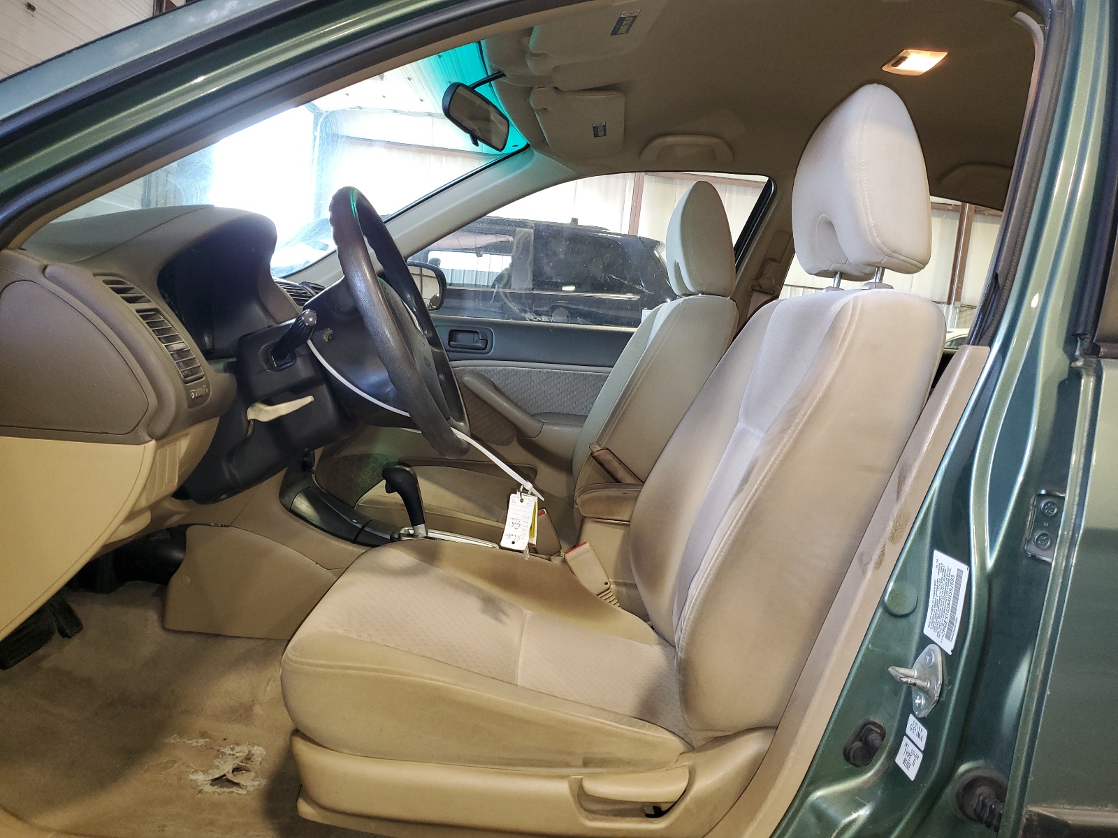 2HGES16384H592693 2004 Honda Civic Dx Vp