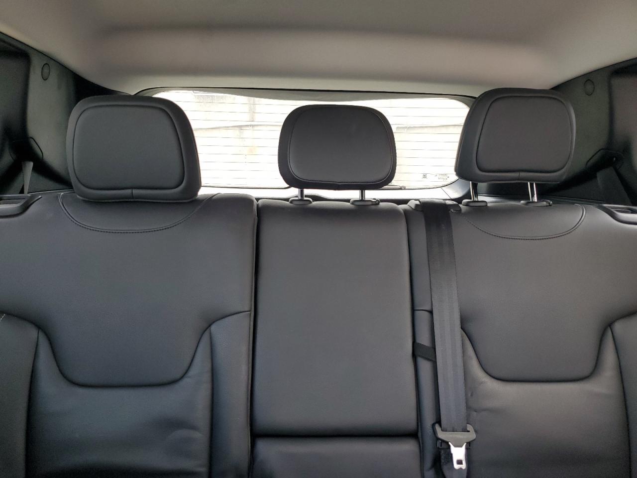 2017 Jeep Renegade Limited VIN: ZACCJADB7HPF87122 Lot: 68292694