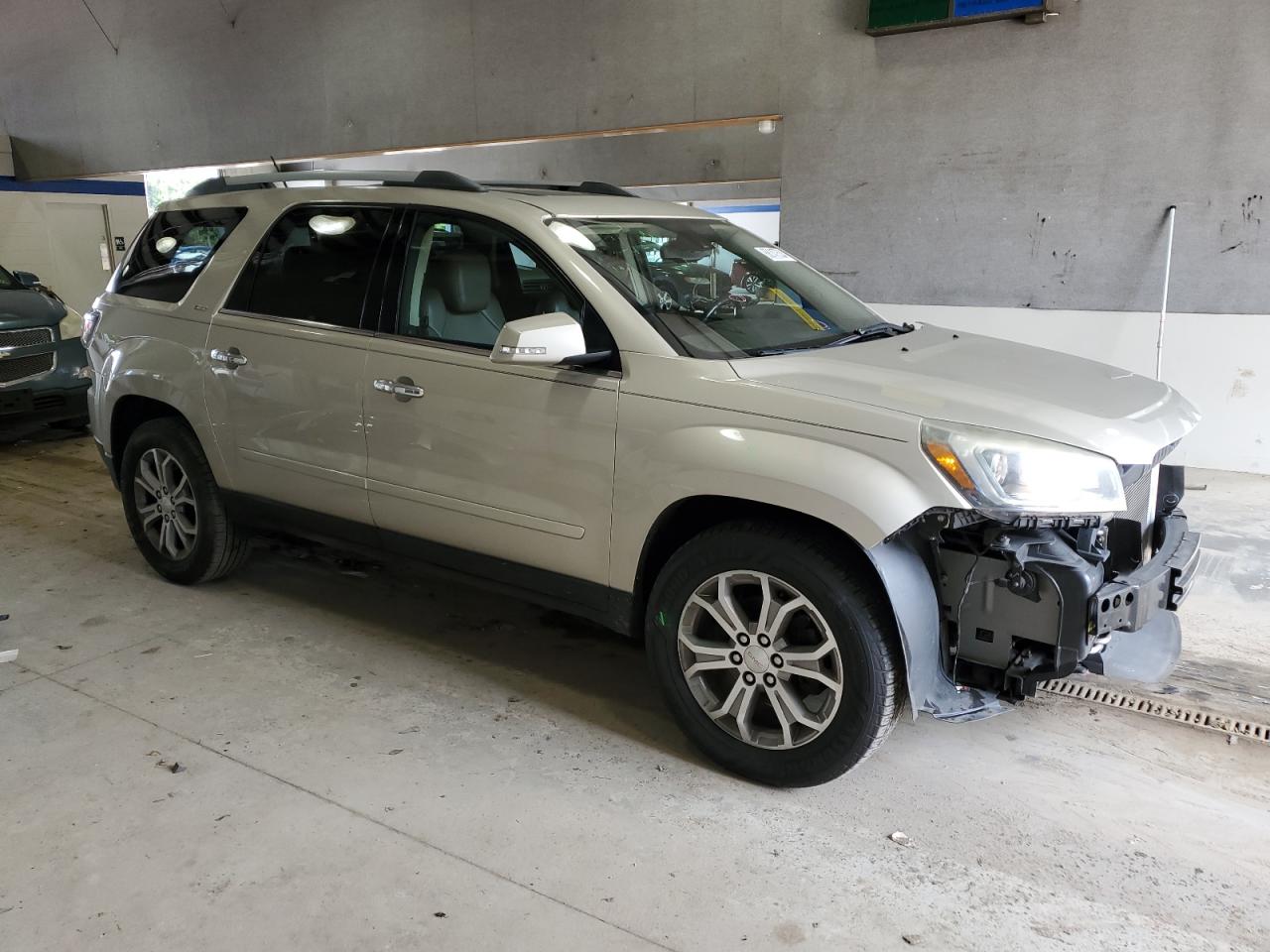 2015 GMC Acadia - Image 4