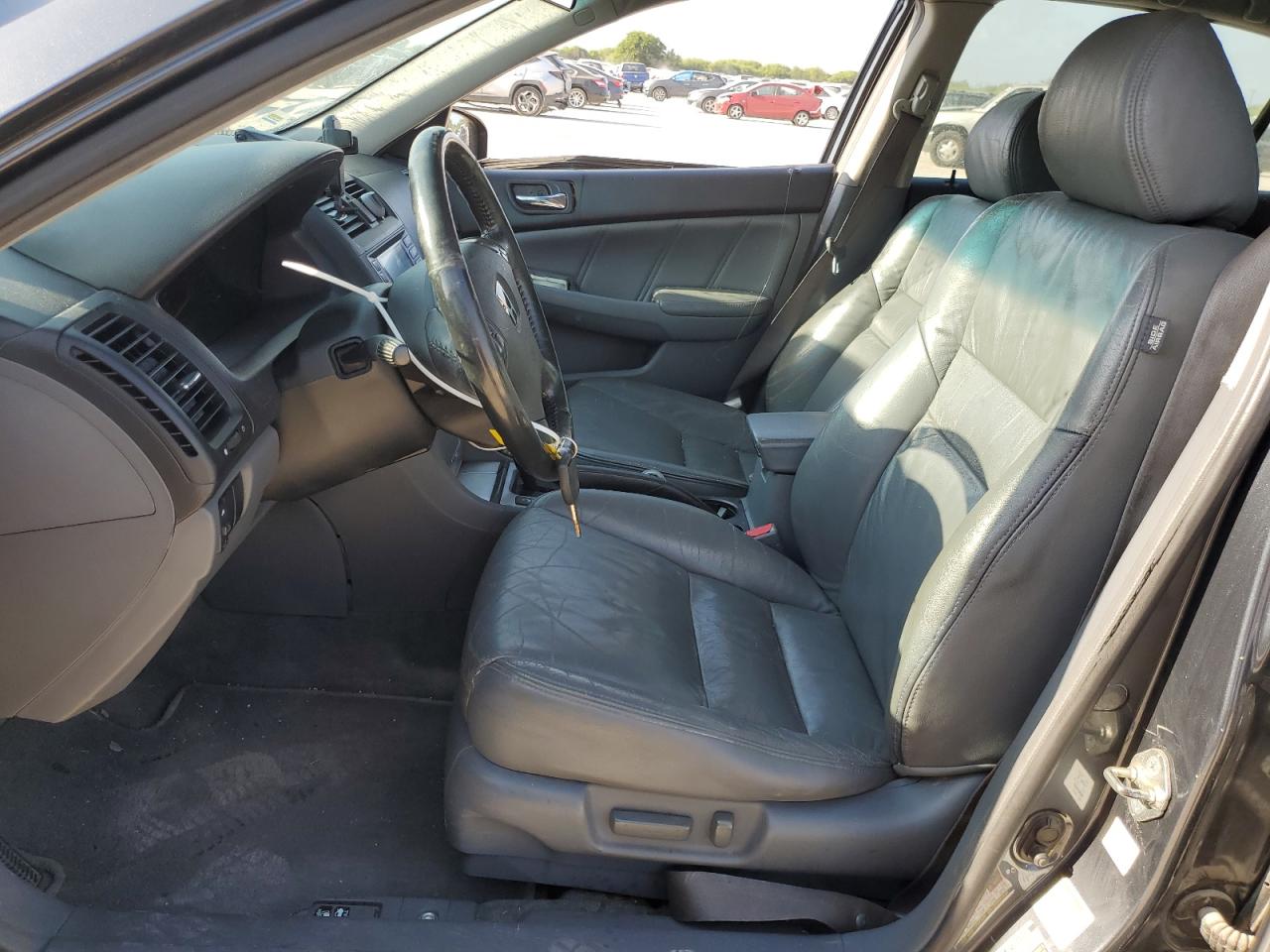 2004 Honda Accord Ex VIN: 1HGCM56874A028438 Lot: 66838784