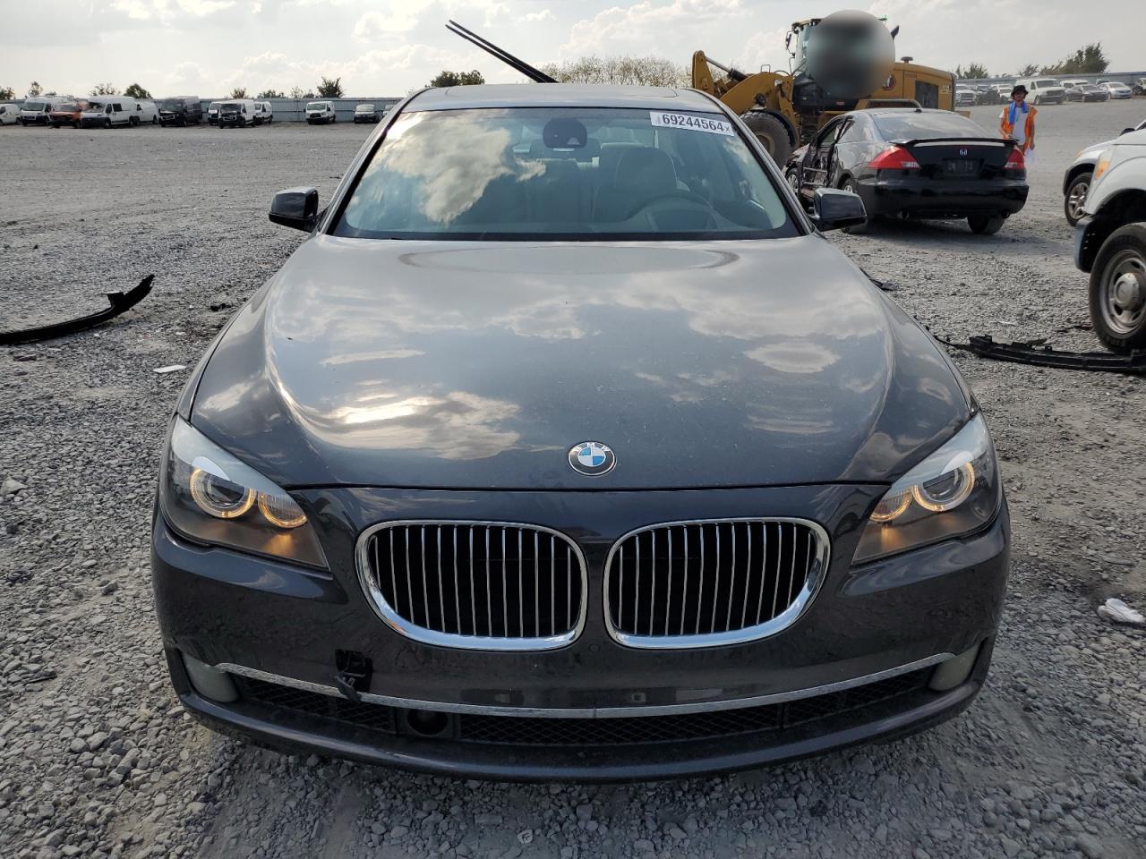 WBAKA83569CY35198 2009 BMW 750 I