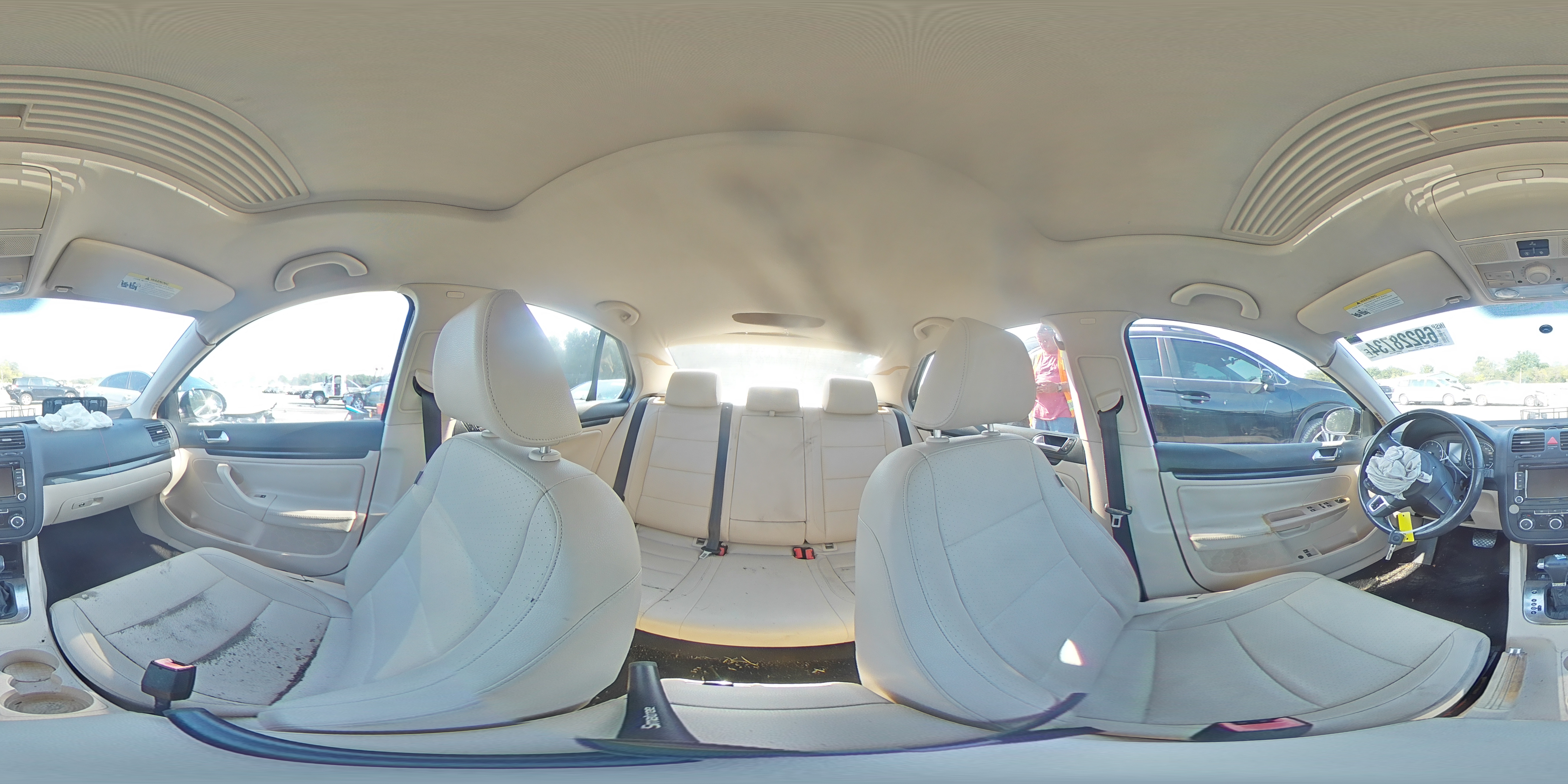 2010 Volkswagen Jetta - Image 13