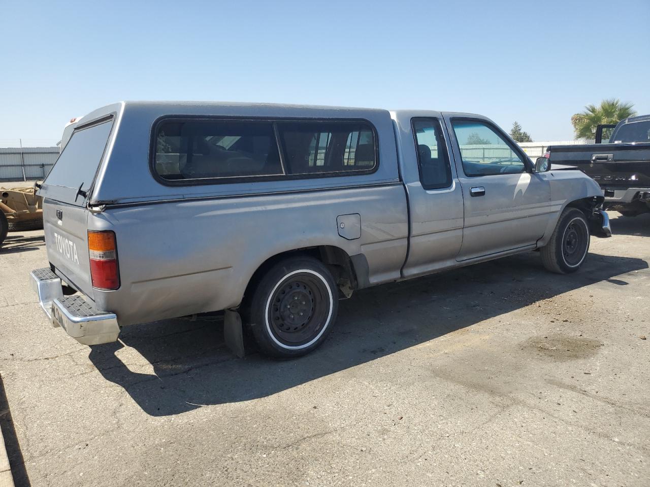 1995 Toyota Pickup 1/2 Ton Extra Long Wheelbase Dx VIN: 4TARN93P0SZ321701 Lot: 66819604