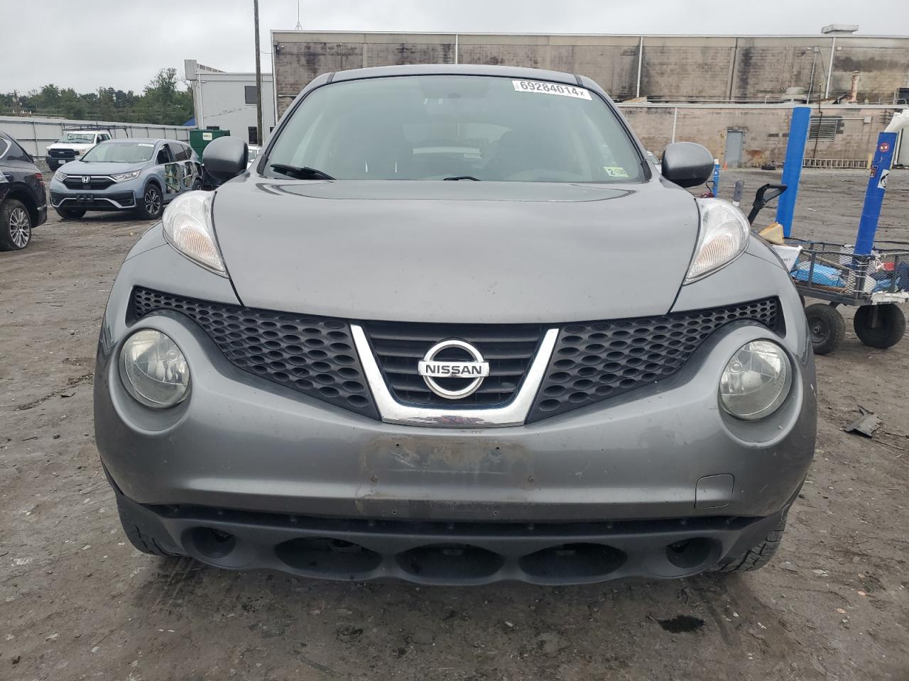 2011 Nissan Juke S VIN: JN8AF5MV3BT015801 Lot: 69284014