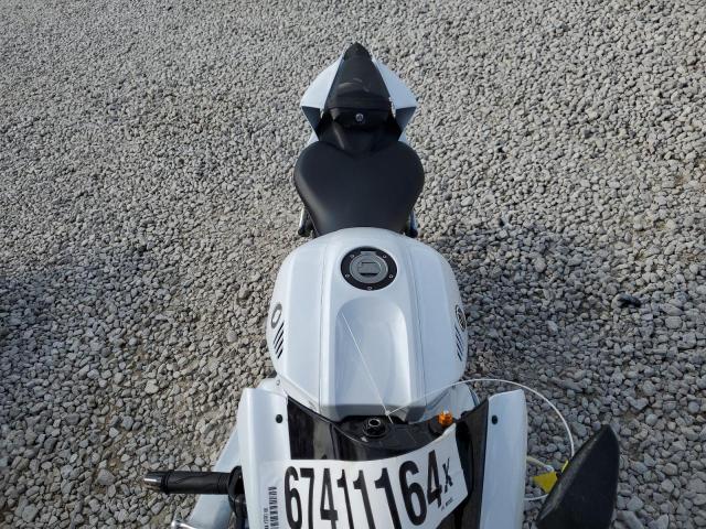  YAMAHA YZFR7 2023 Белый
