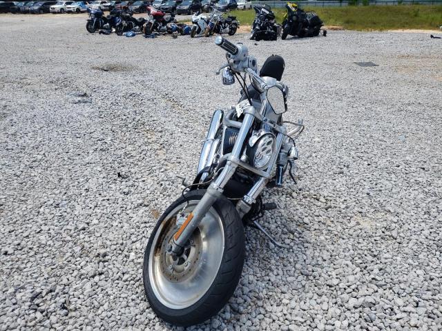 2004 HARLEY-DAVIDSON VRSCA 