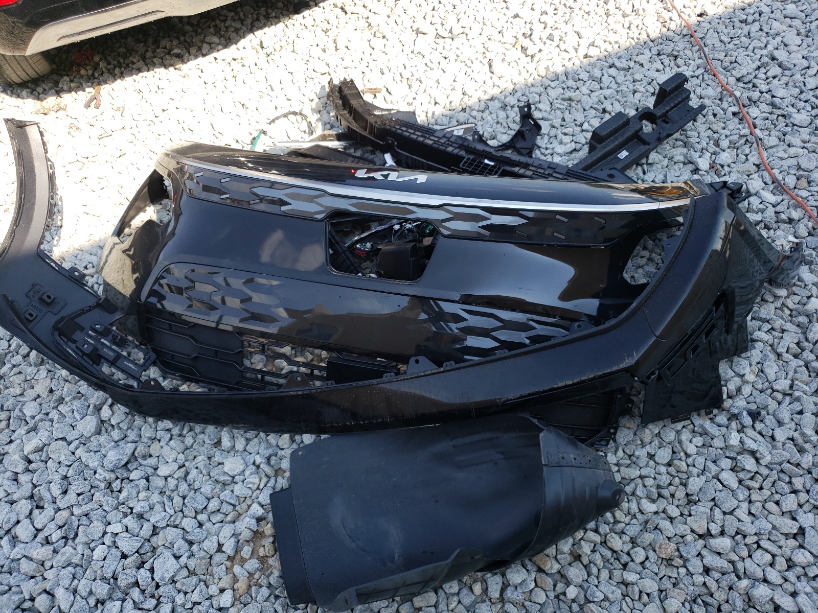 KNDCR3L12R5098716 2024 Kia Niro Wind