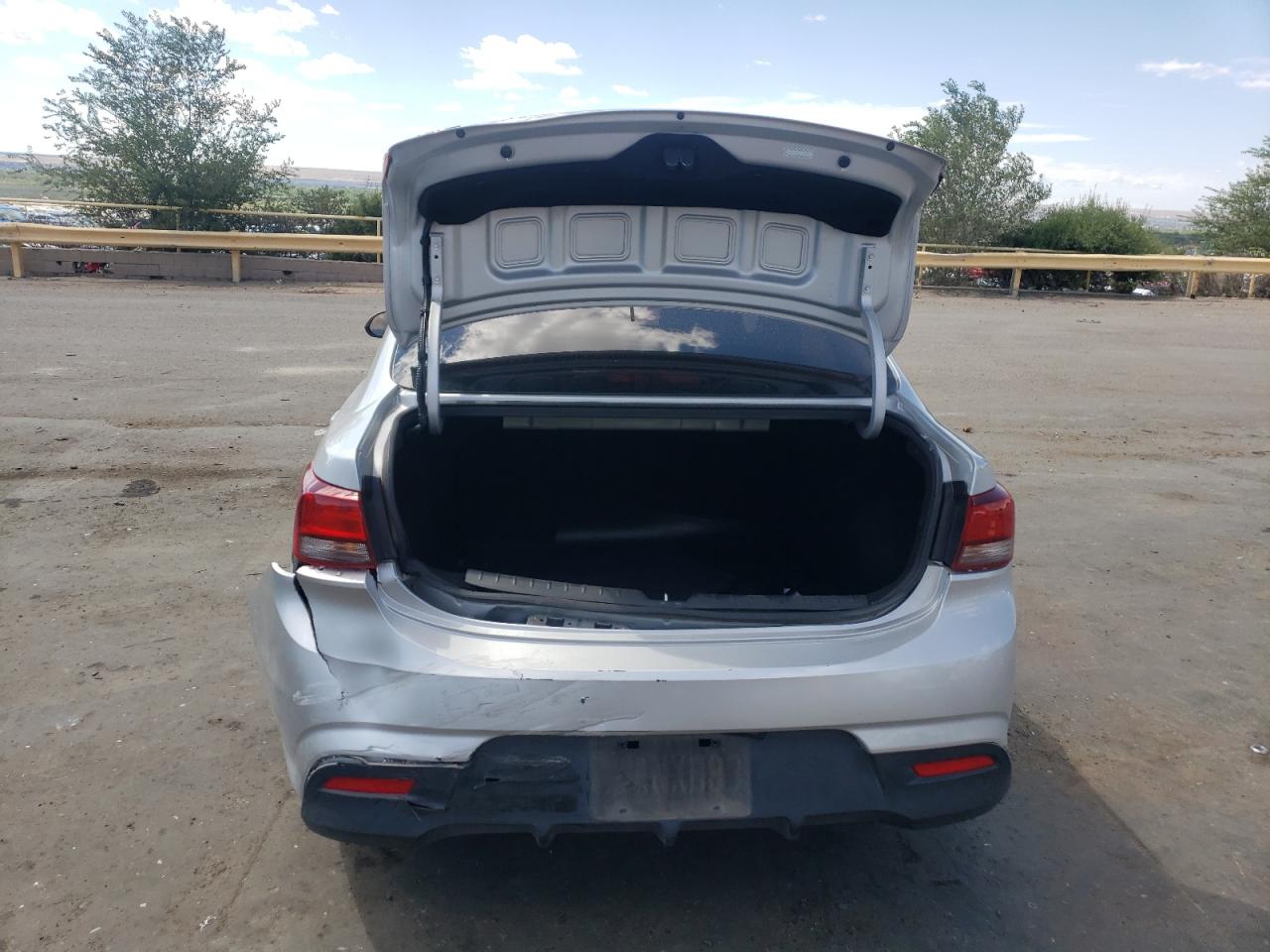 3KPA24AB0KE249298 2019 Kia Rio S