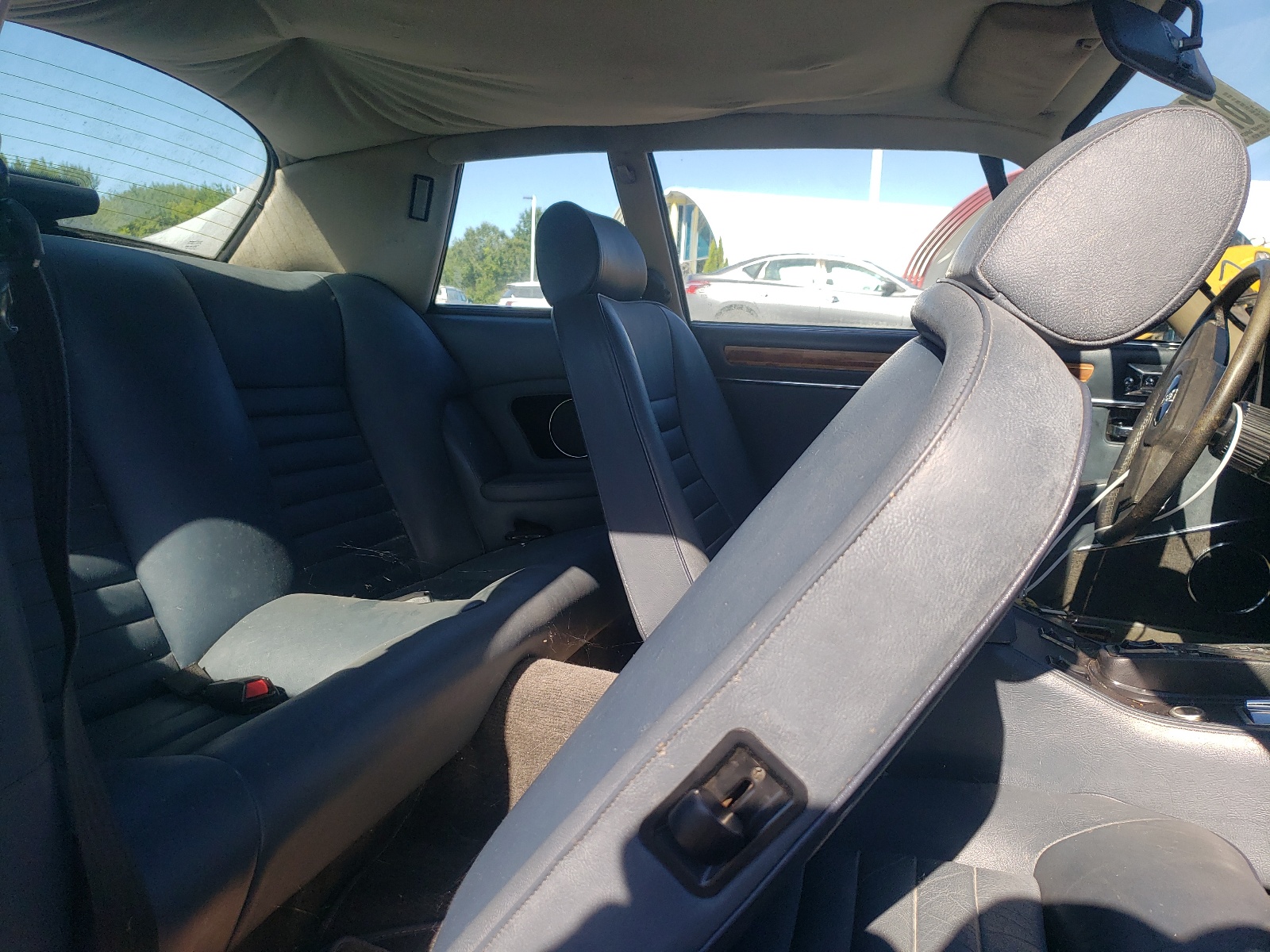 sajnv5843gc131039 SAJNV5843GC131039 1986 Jaguar Xjs