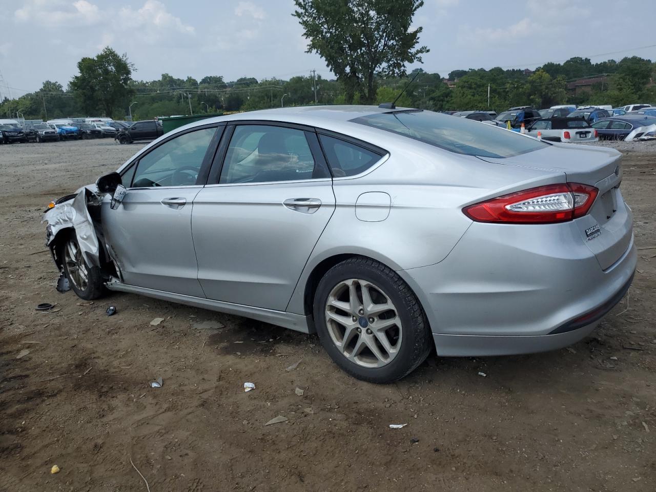 2016 Ford Fusion - Image 2