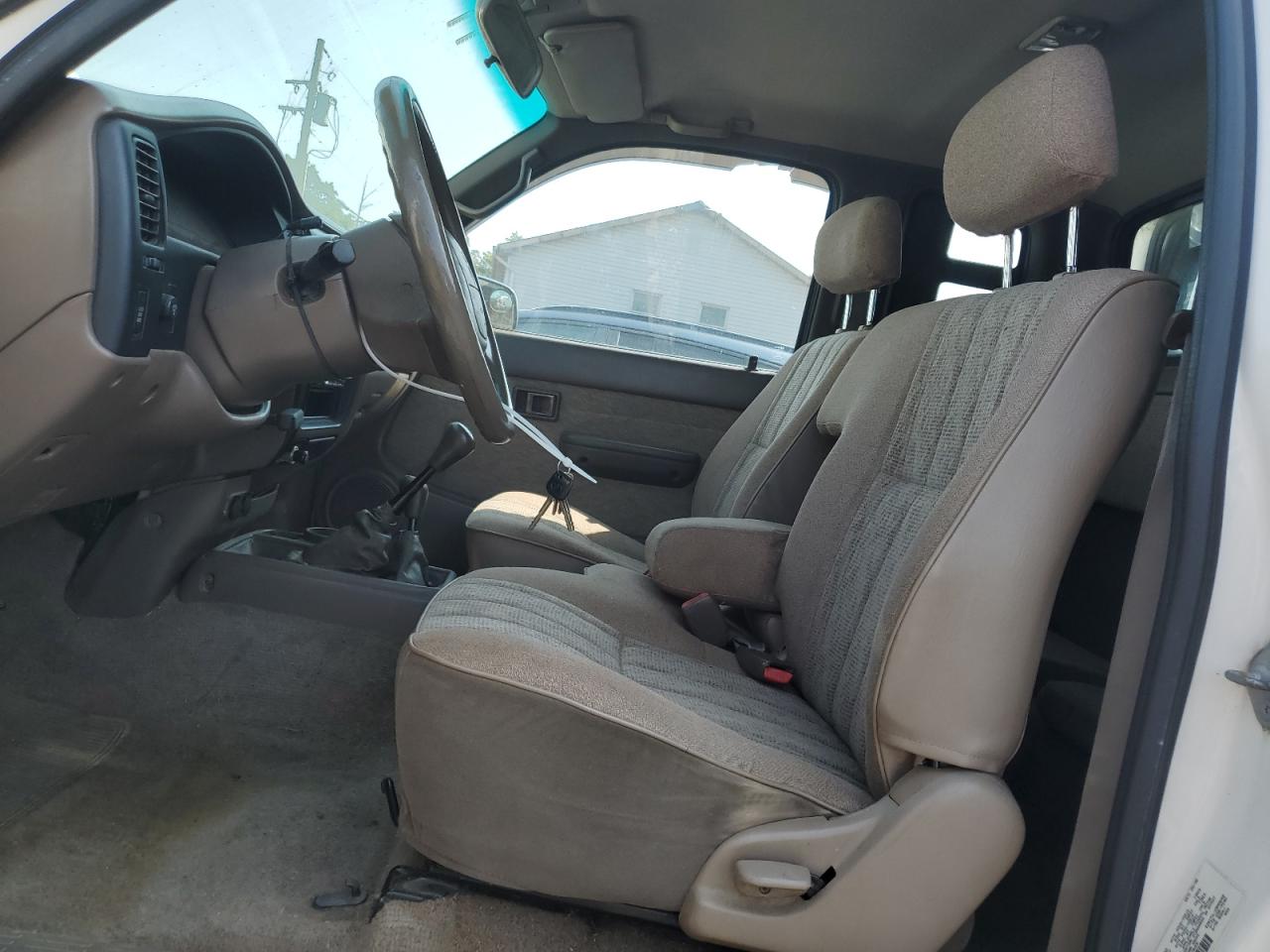 1999 Toyota Tacoma Xtracab VIN: 4TAWM72N0XZ417376 Lot: 67356964