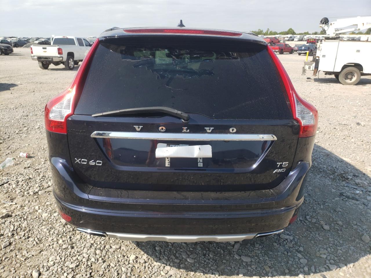 YV440MRUXH2012295 2017 Volvo Xc60 T5 Inscription