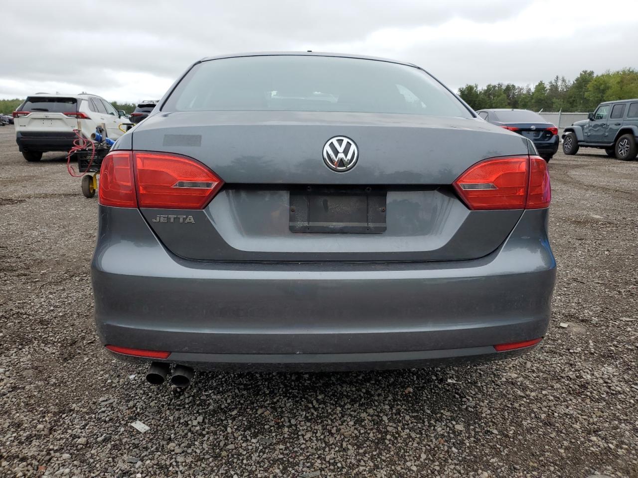 3VW2K7AJ6BM070120 2011 Volkswagen Jetta Base