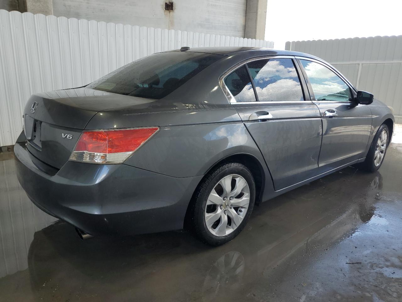 1HGCP3F86AA021925 2010 Honda Accord Exl