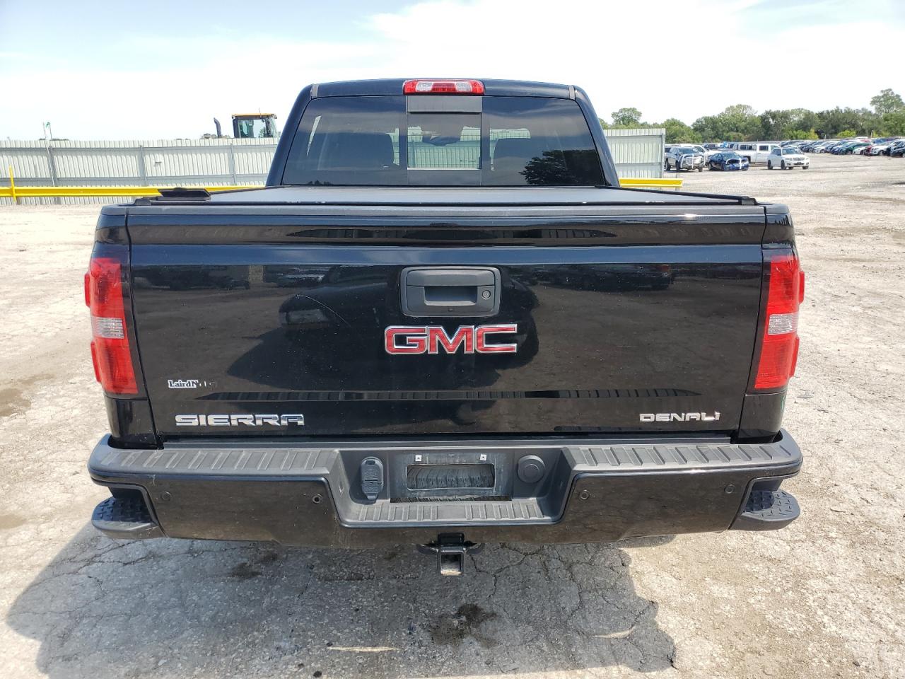 2015 GMC Sierra K1500 Denali VIN: 3GTU2WEJ0FG392045 Lot: 65687524