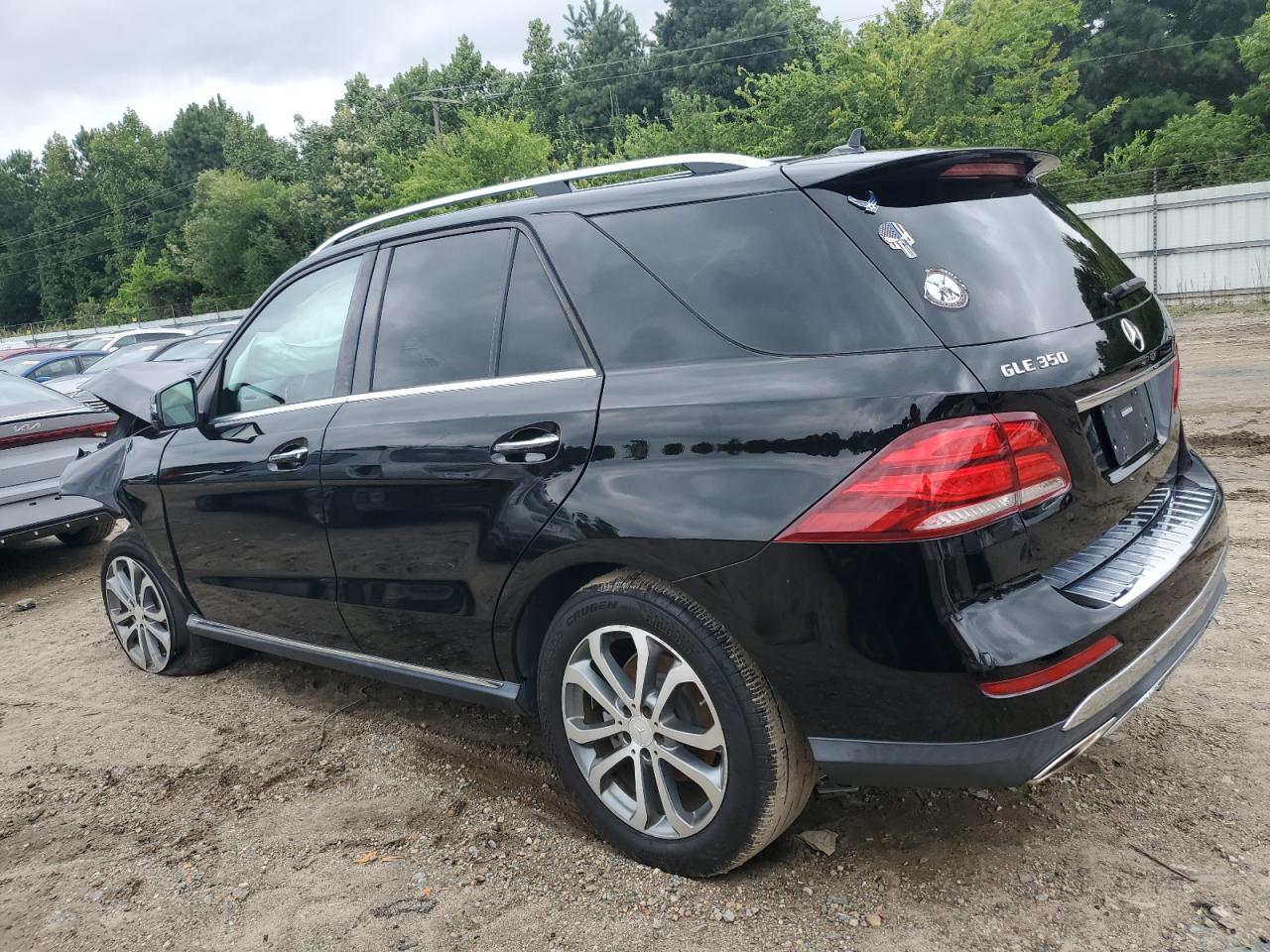 4JGDA5JB2GA686263 2016 MERCEDES-BENZ GLE - Image 2