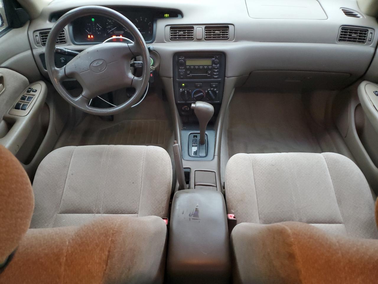 2000 Toyota Camry Ce VIN: 4T1BG22K9YU972615 Lot: 65688674